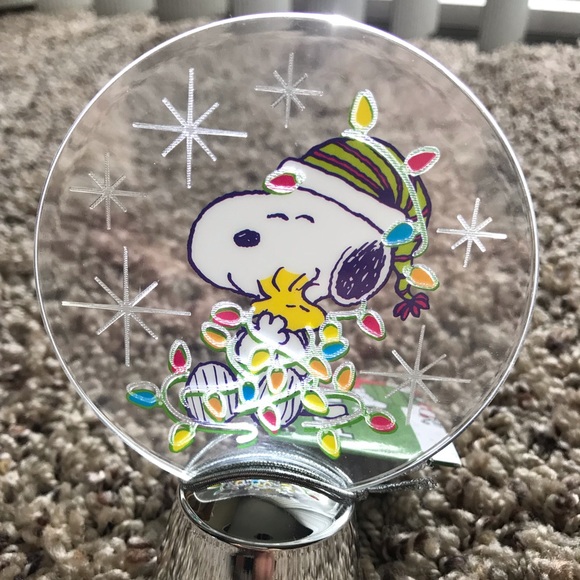 Light up Xmas Snoopy - Picture 1 of 2